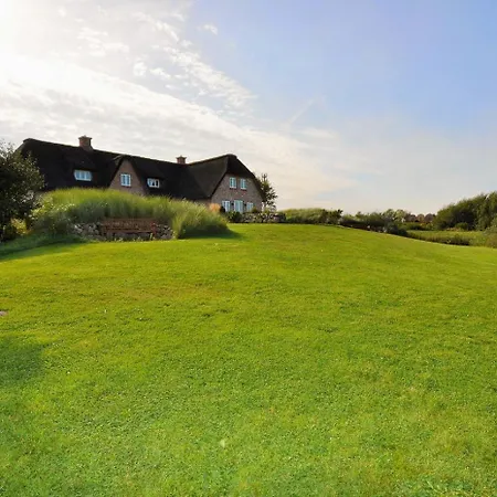 Holiday home Doppelhaushaelfte Marschblick
