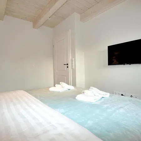 Doppelhaushaelfte Marschblick Holiday home Bohl