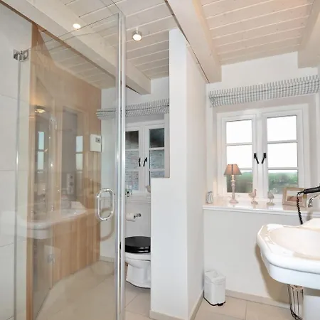 Holiday home Doppelhaushaelfte Marschblick