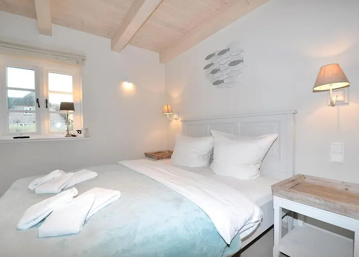 Doppelhaushaelfte Marschblick Böhl