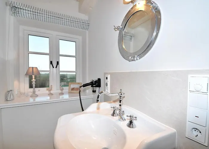 Сasa de vacaciones Doppelhaushaelfte Marschblick Böhl