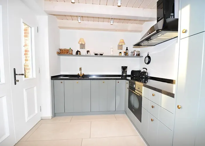 Doppelhaushaelfte Marschblick Böhl